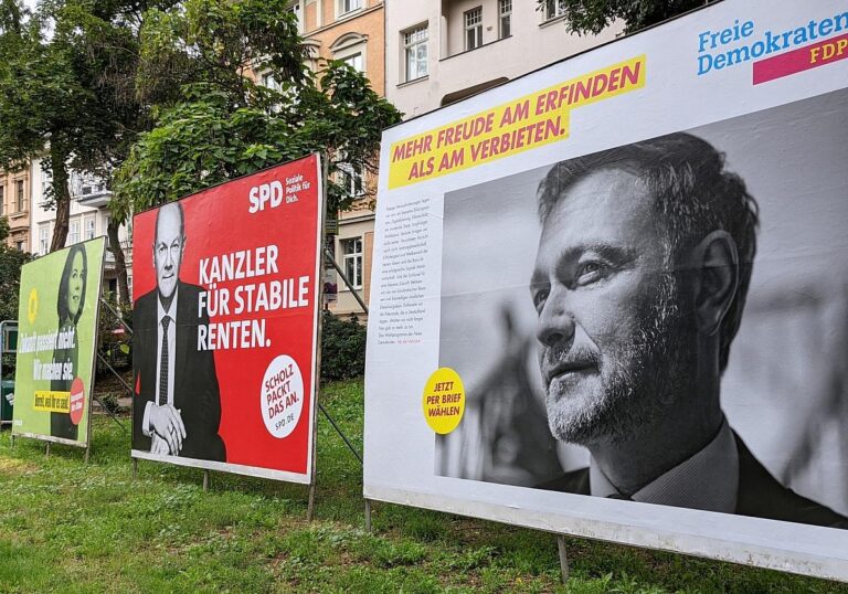 Wahlplakate von