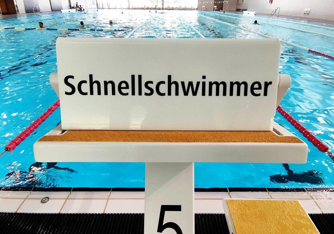 Schwimmbad (Archiv)