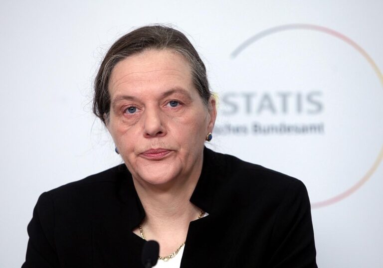 Ruth Brand