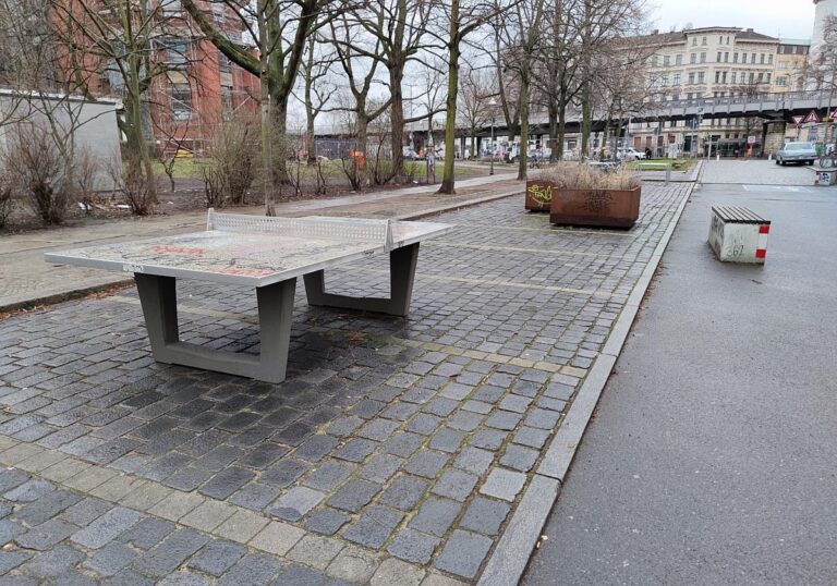 Tischtennisplatten (Archiv)