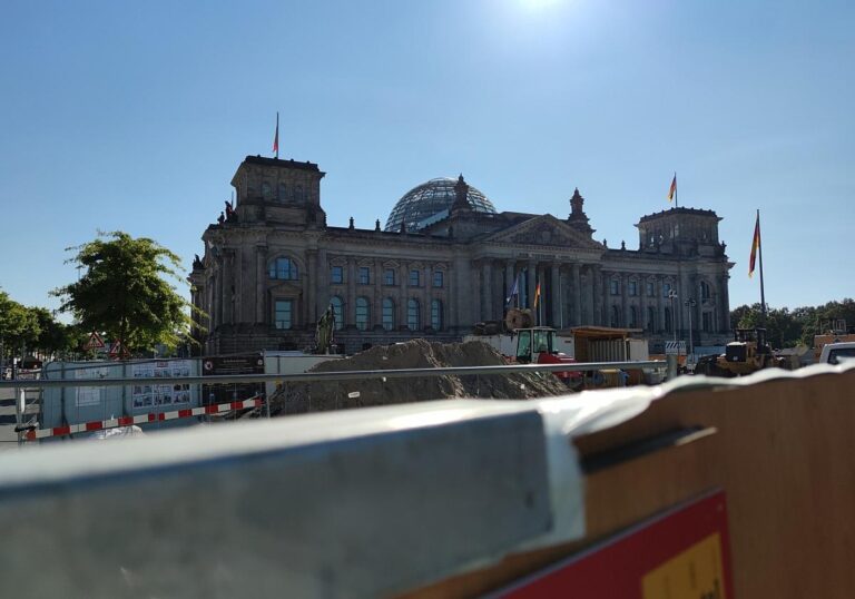 Baustelle vor