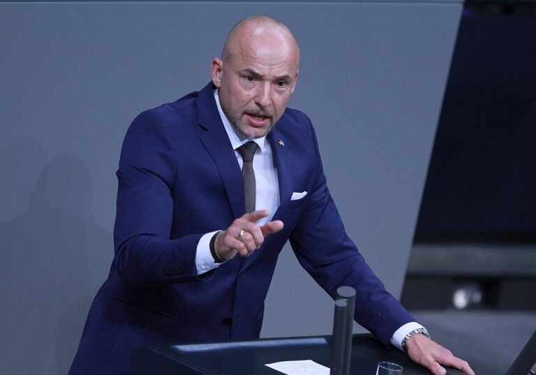 Alexander Hoffmann