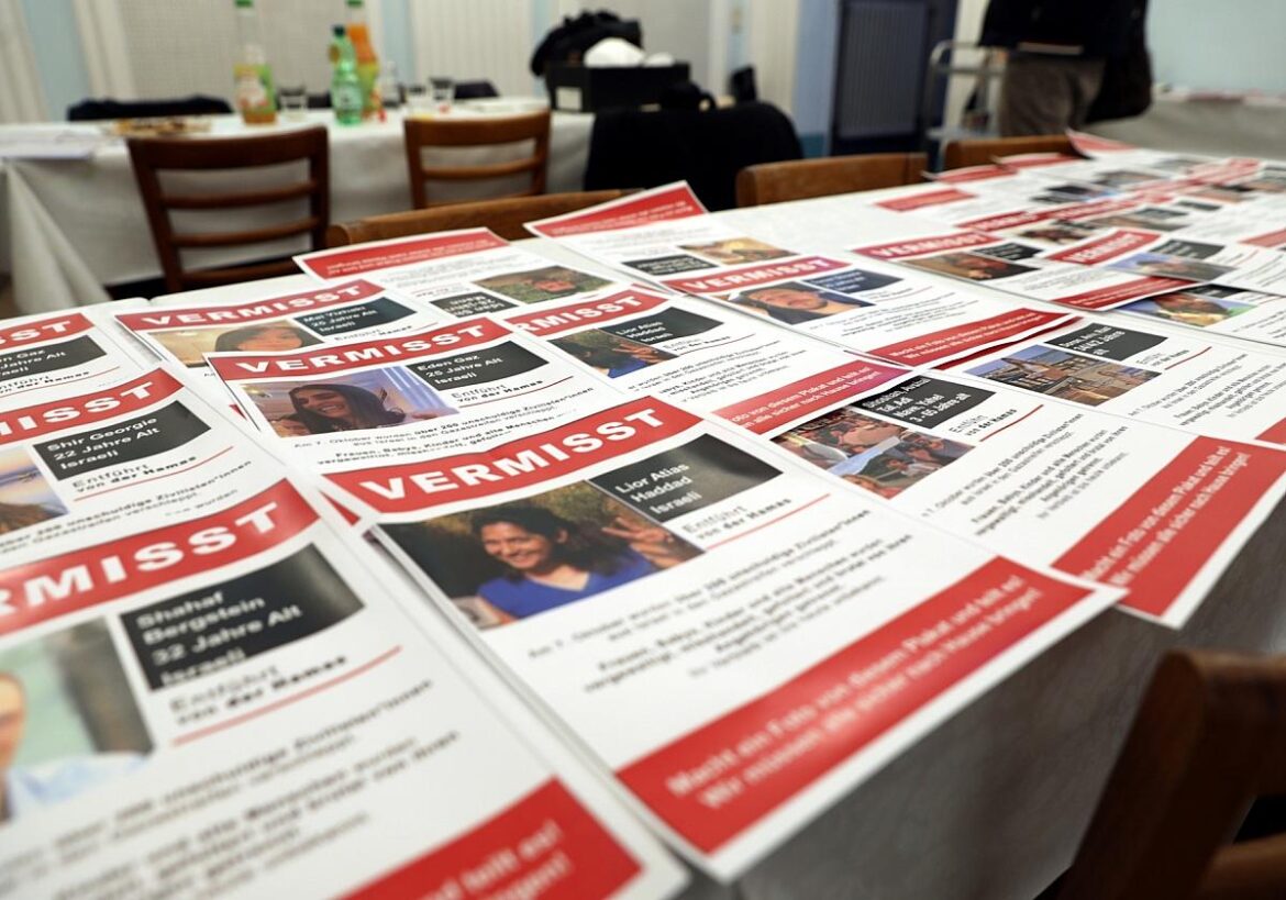 "Vermisst"-Flugblätter in jüdischer Gemeinde