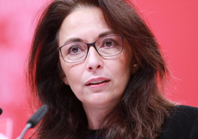 Yasmin Fahimi
