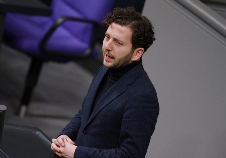 Felix Banaszak