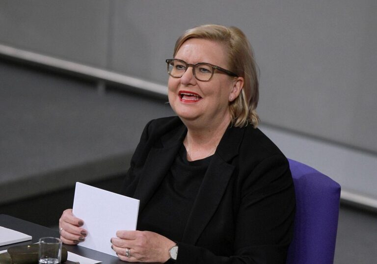 Eva Högl