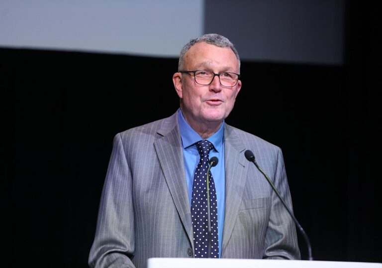 Michael Lüders