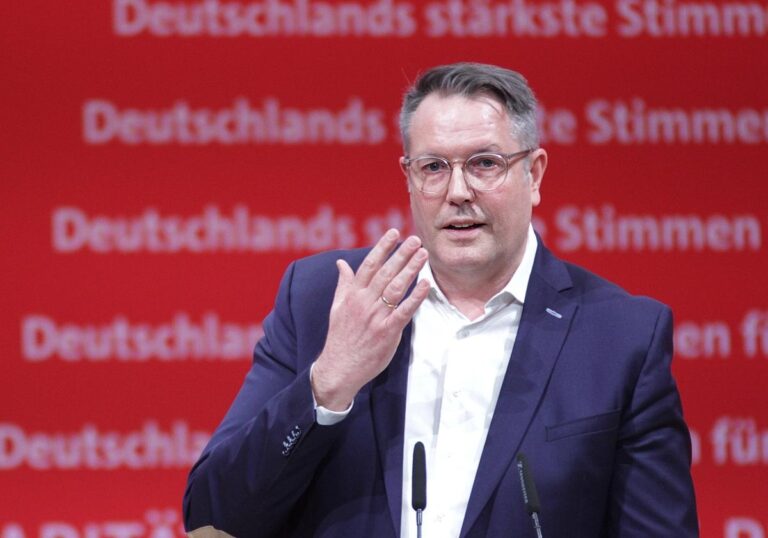 Alexander Schweitzer