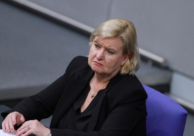 Eva Högl