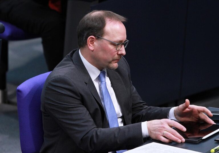 Karsten Klein