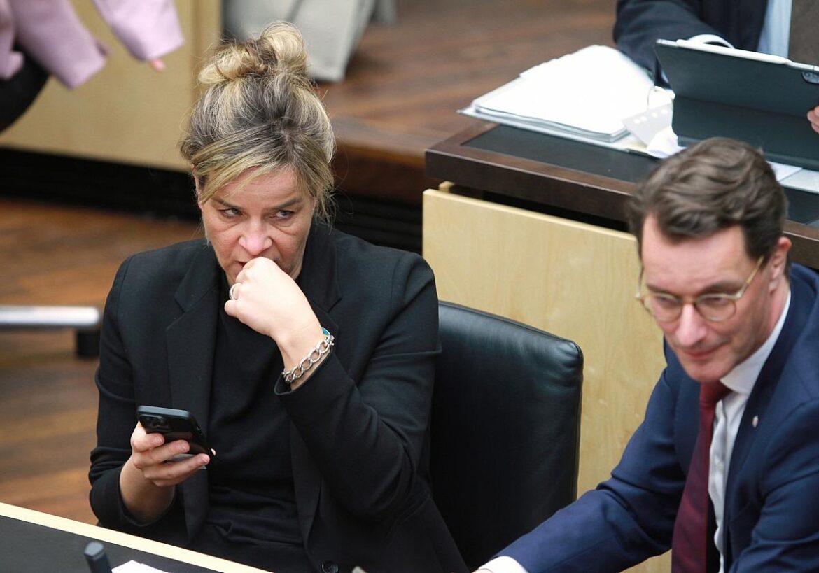 Mona Neubaur und Hendrik Wüst