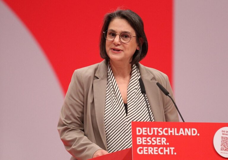 Serpil Midyatli