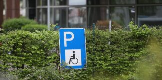 Behinderten-Parkplatz (Archiv)