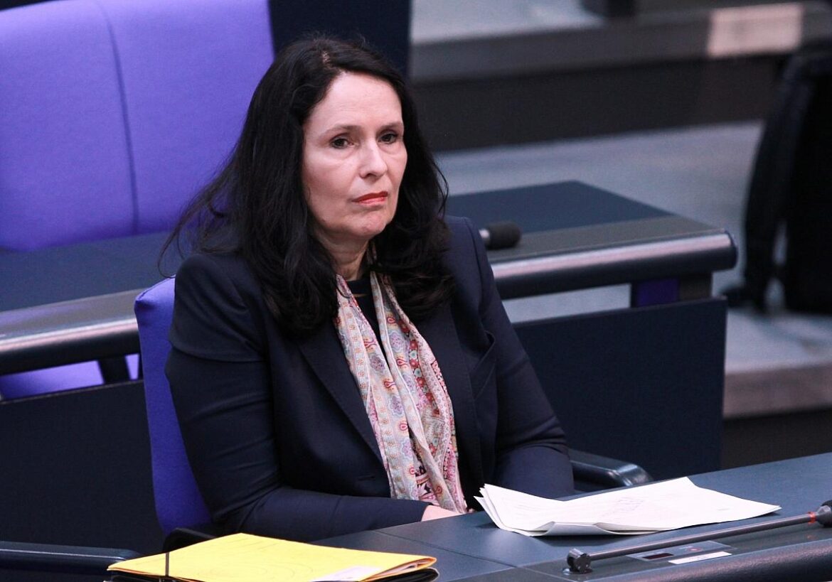 Elisabeth Winkelmeier-Becker