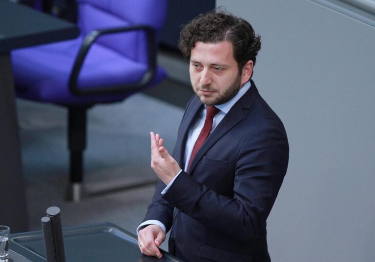 Felix Banaszak