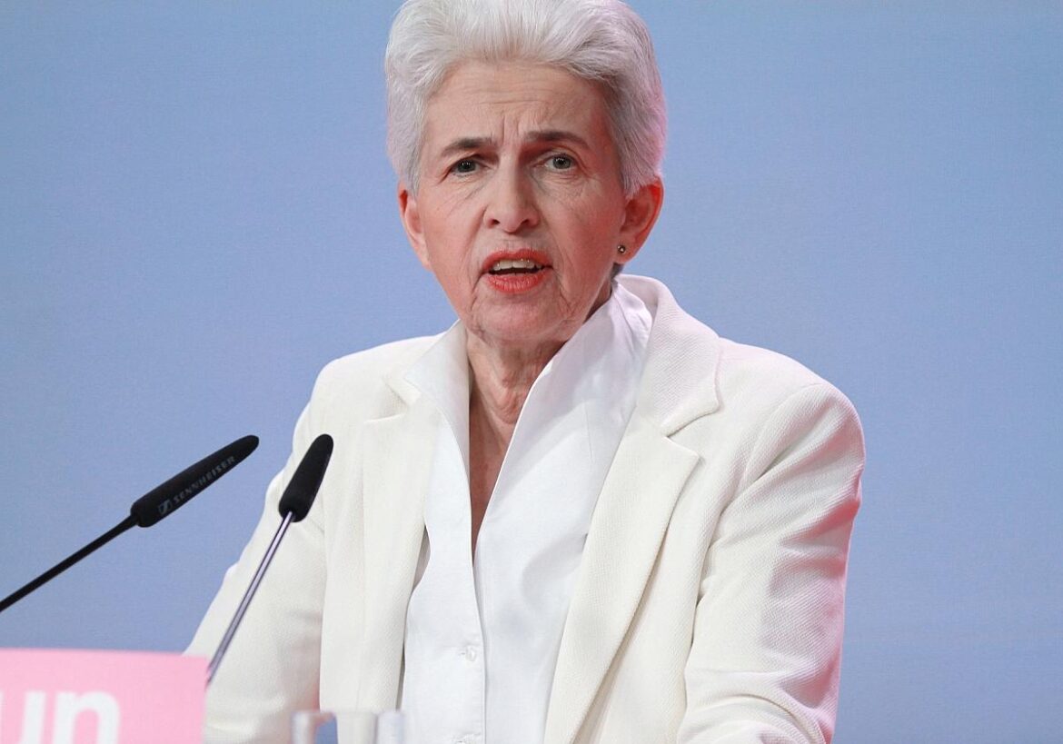 Marie-Agnes Strack-Zimmermann