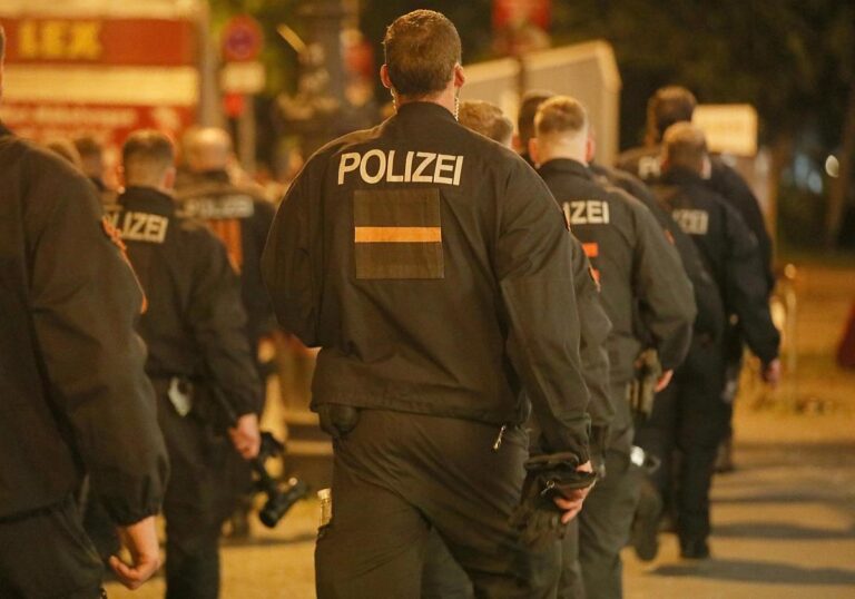 Polizei (Archiv)