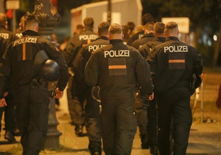 Polizei (Archiv)