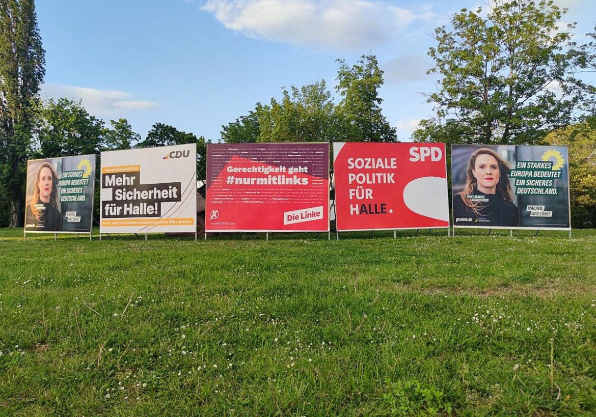 Wahlplakate zur