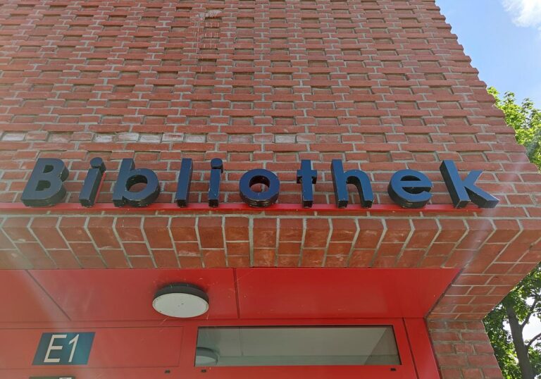 Bibliothek (Archiv)