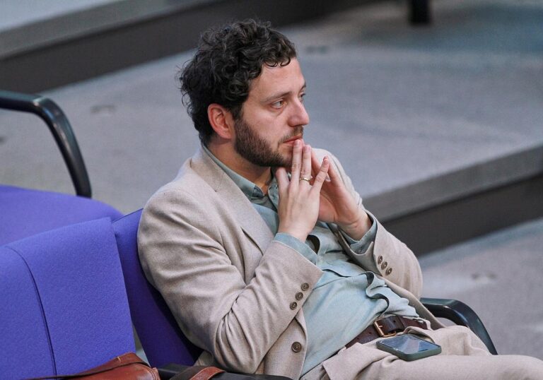 Felix Banaszak