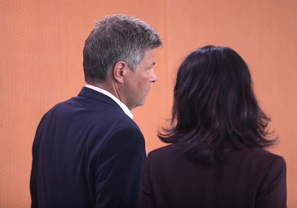 Annalena Baerbock und Robert Habeck