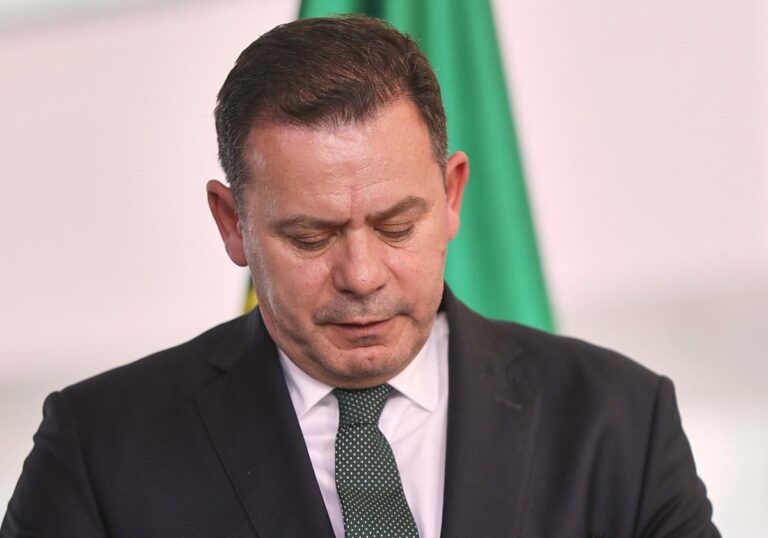Luis Montenegro