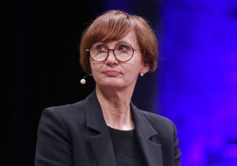 Bettina Stark-Watzinger