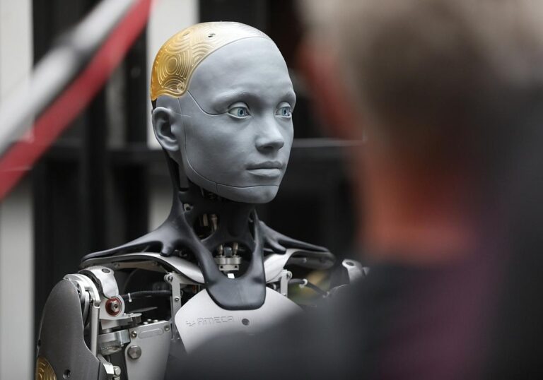 Roboter (Archiv)