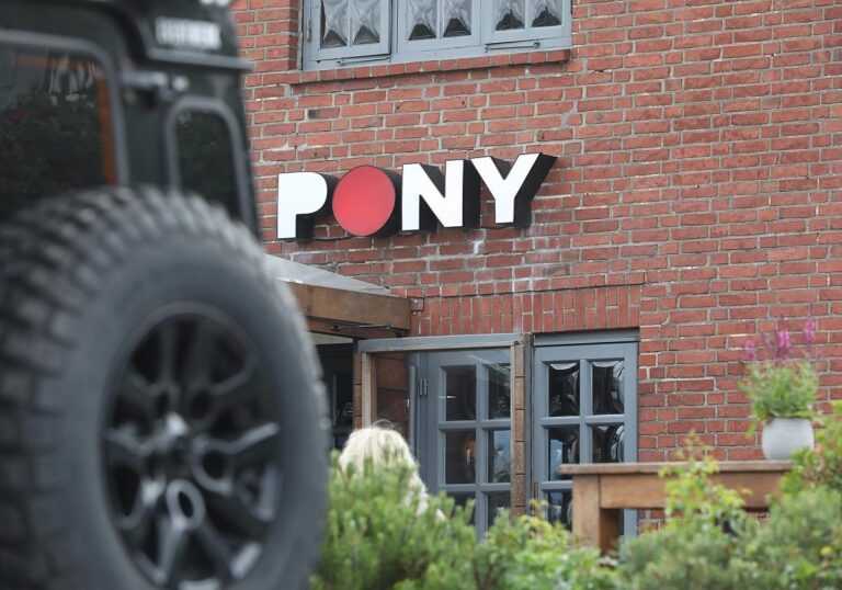 Pony-Bar auf