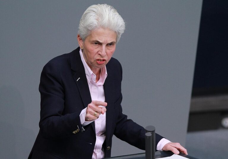 Marie-Agnes Strack-Zimmermann