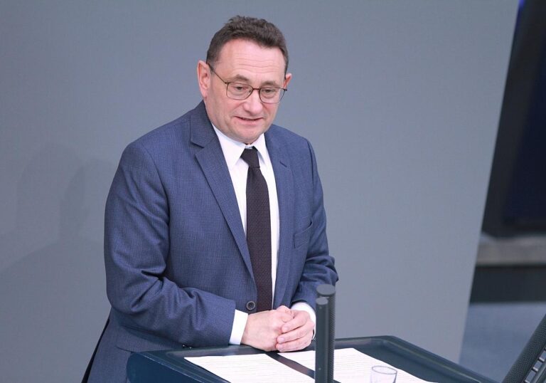 Ulrich Lange