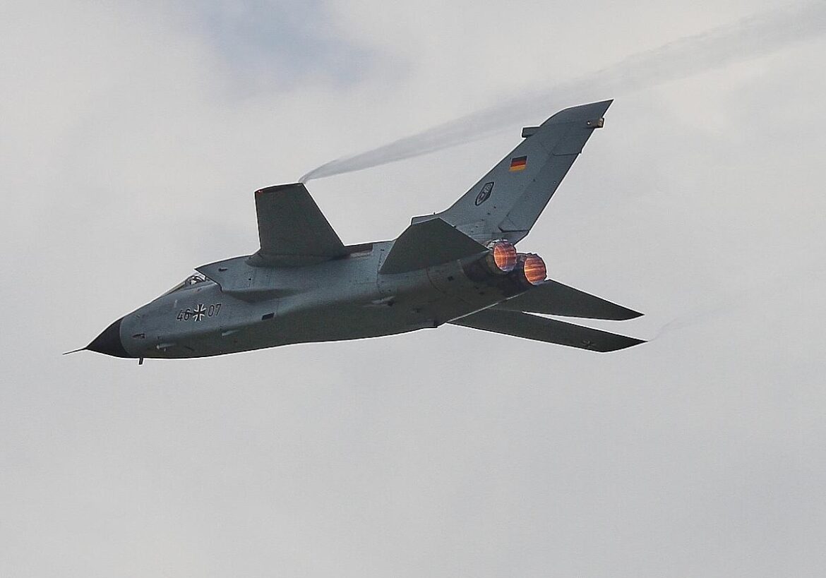 Kampfflugzeug Tornado (Archiv)