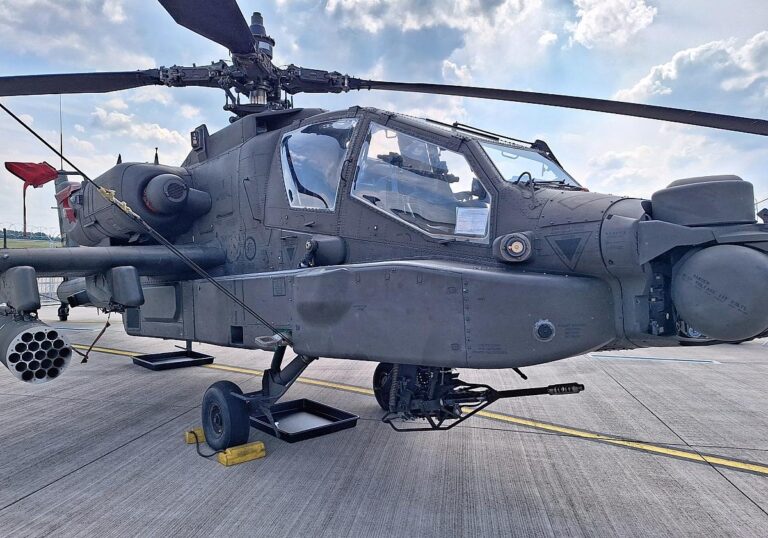 Boeing AH-64