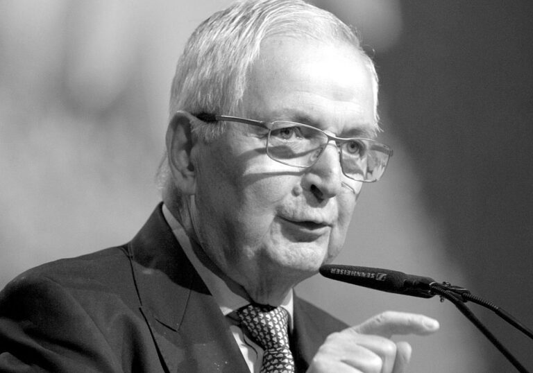 Klaus Töpfer