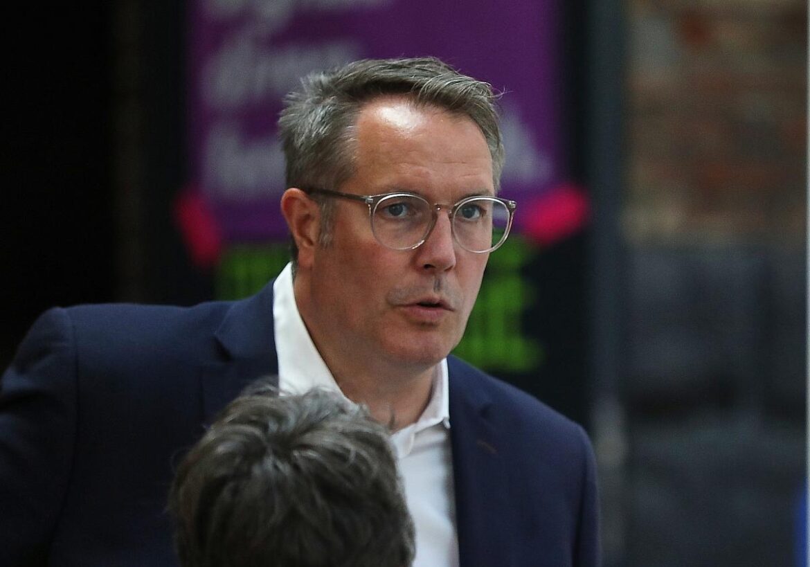 Alexander Schweitzer