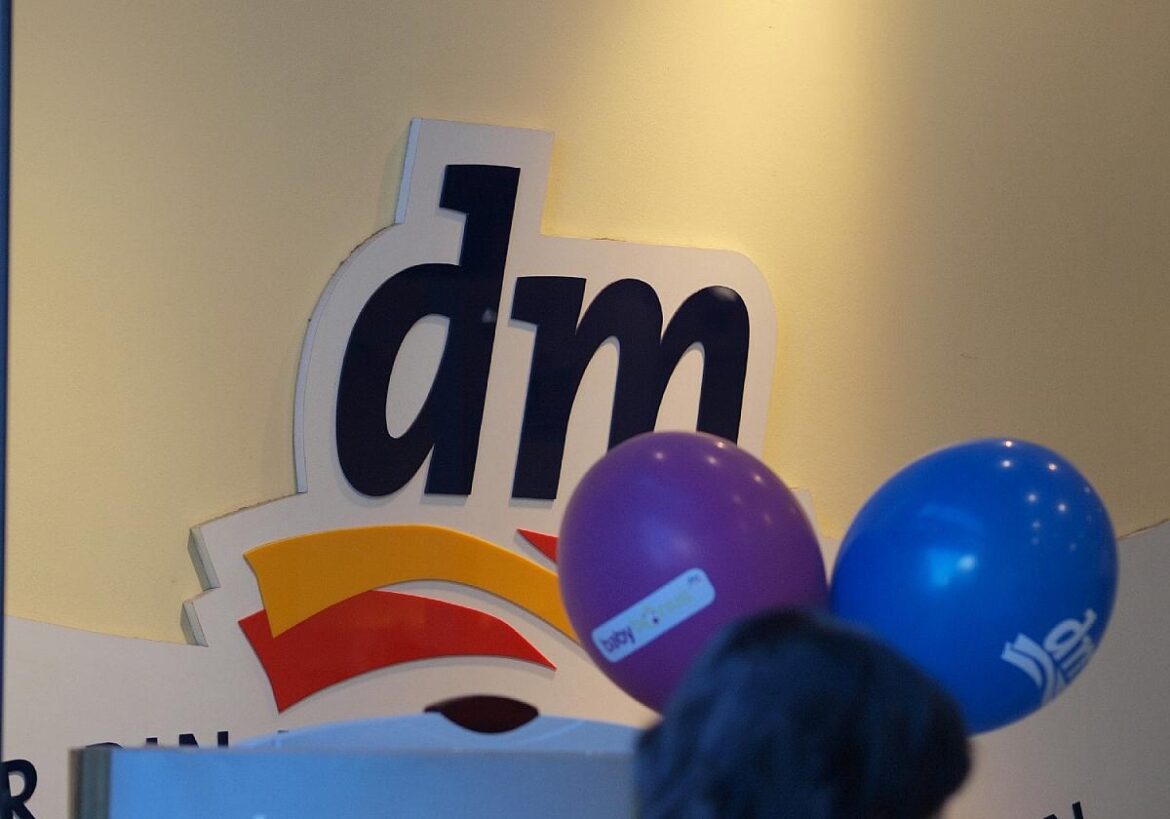 Drogeriemarkt dm