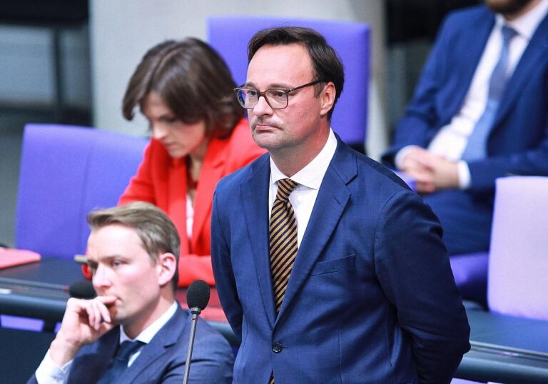 Oliver Luksic