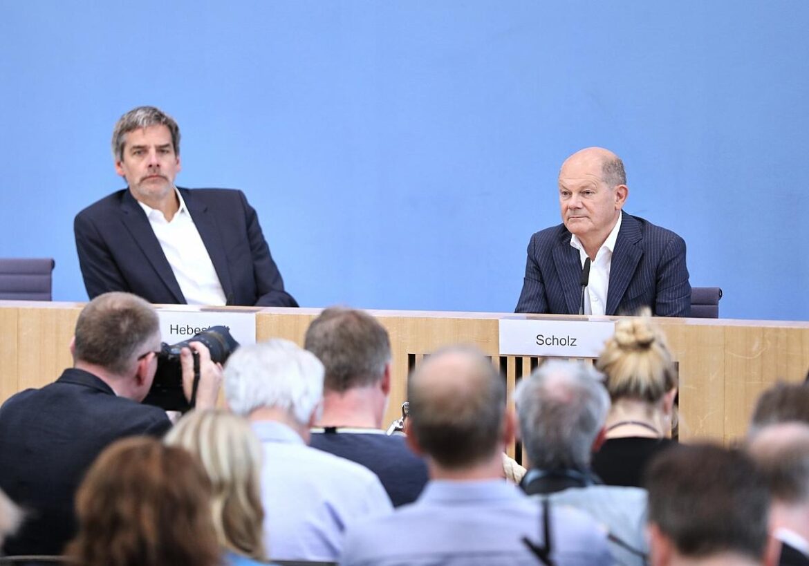Steffen Hebestreit und Olaf Scholz
