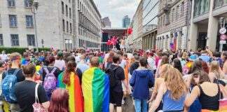 Parade zum Christopher-Street-Day