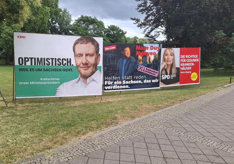 Wahlplakate zur