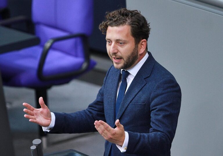 Felix Banaszak