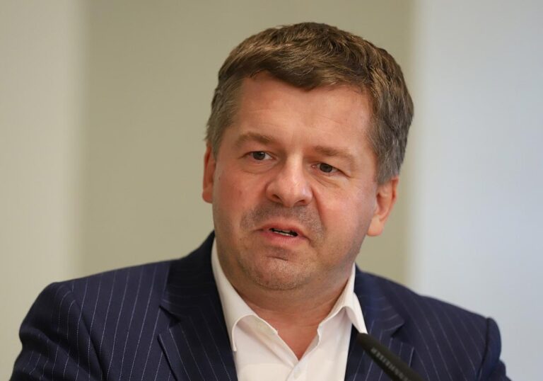 Sven Schulze