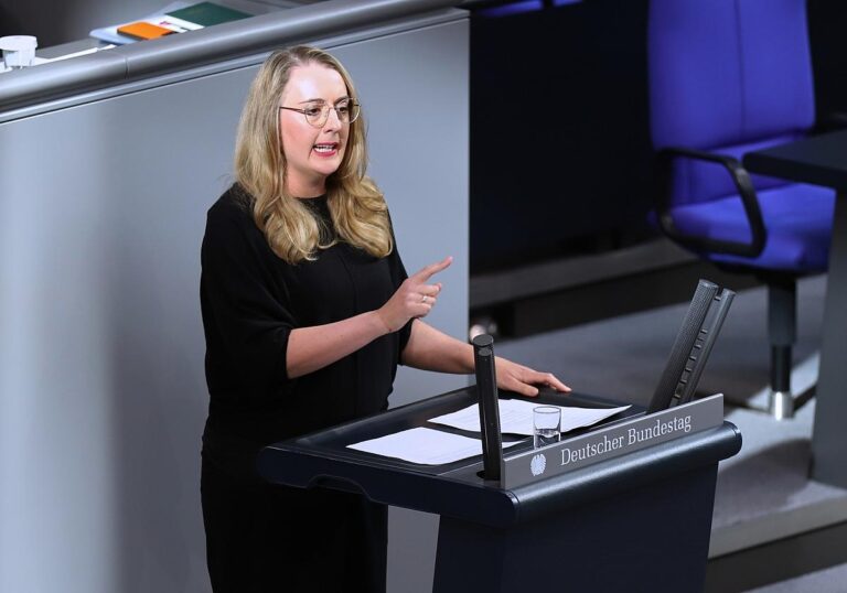 Katharina Dröge