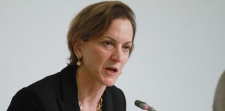 Anne Applebaum