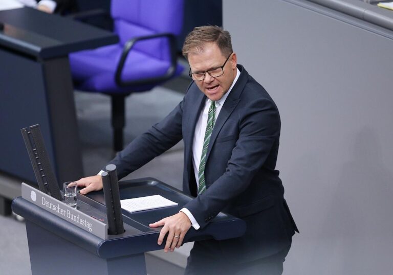 Carsten Schneider