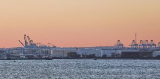 Industrieanlagen (Archiv)