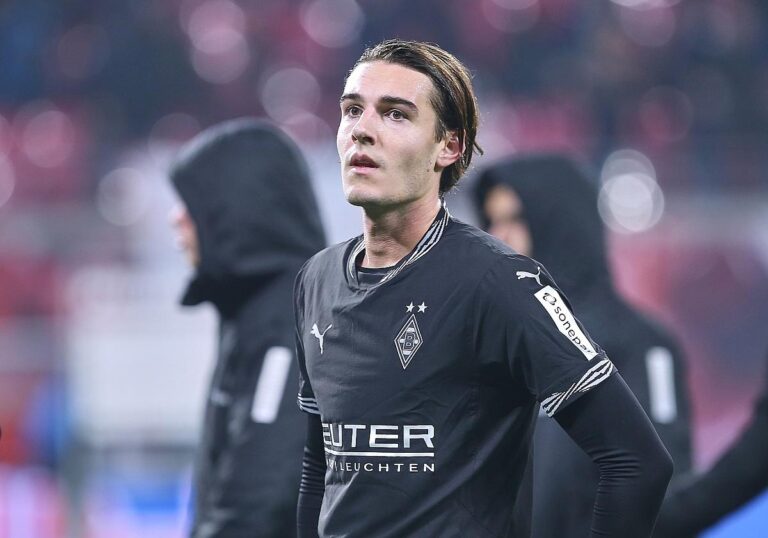 Florian Neuhaus