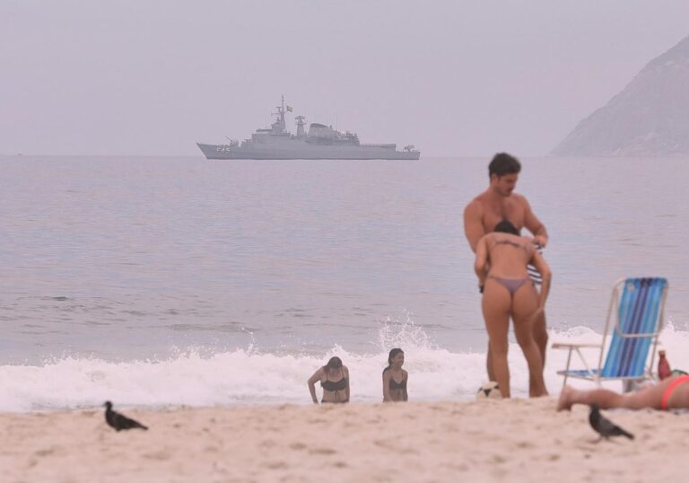 Brasilianisches Kriegsschiff