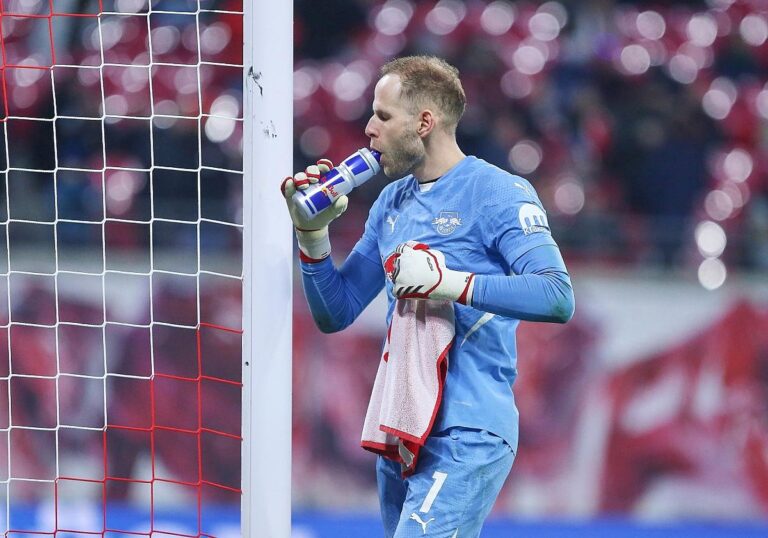 Péter Gulácsi